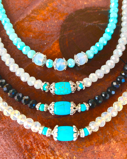 Colares Alma em Cristal com Pedra Natural